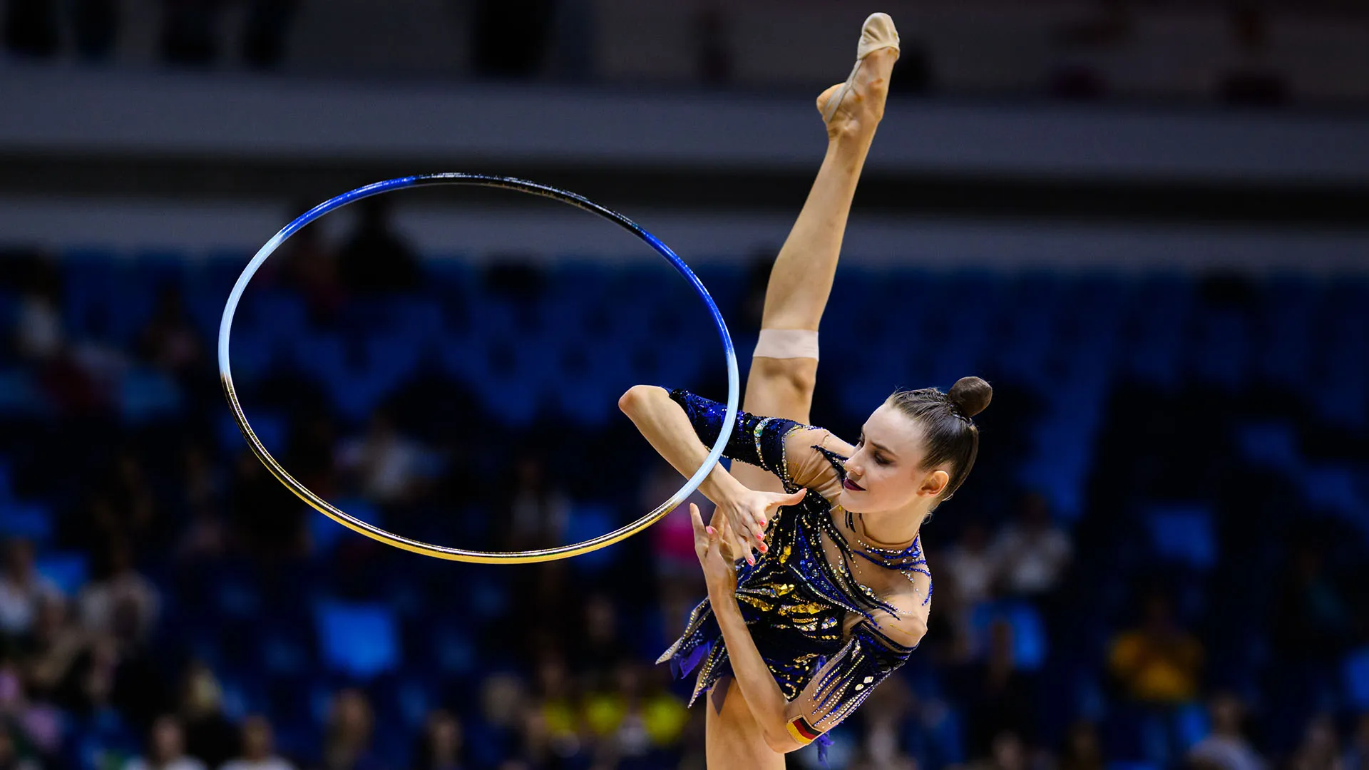 Ha iniziato a praticare la ginnastica ritmica per emulare la madre Tatiana
