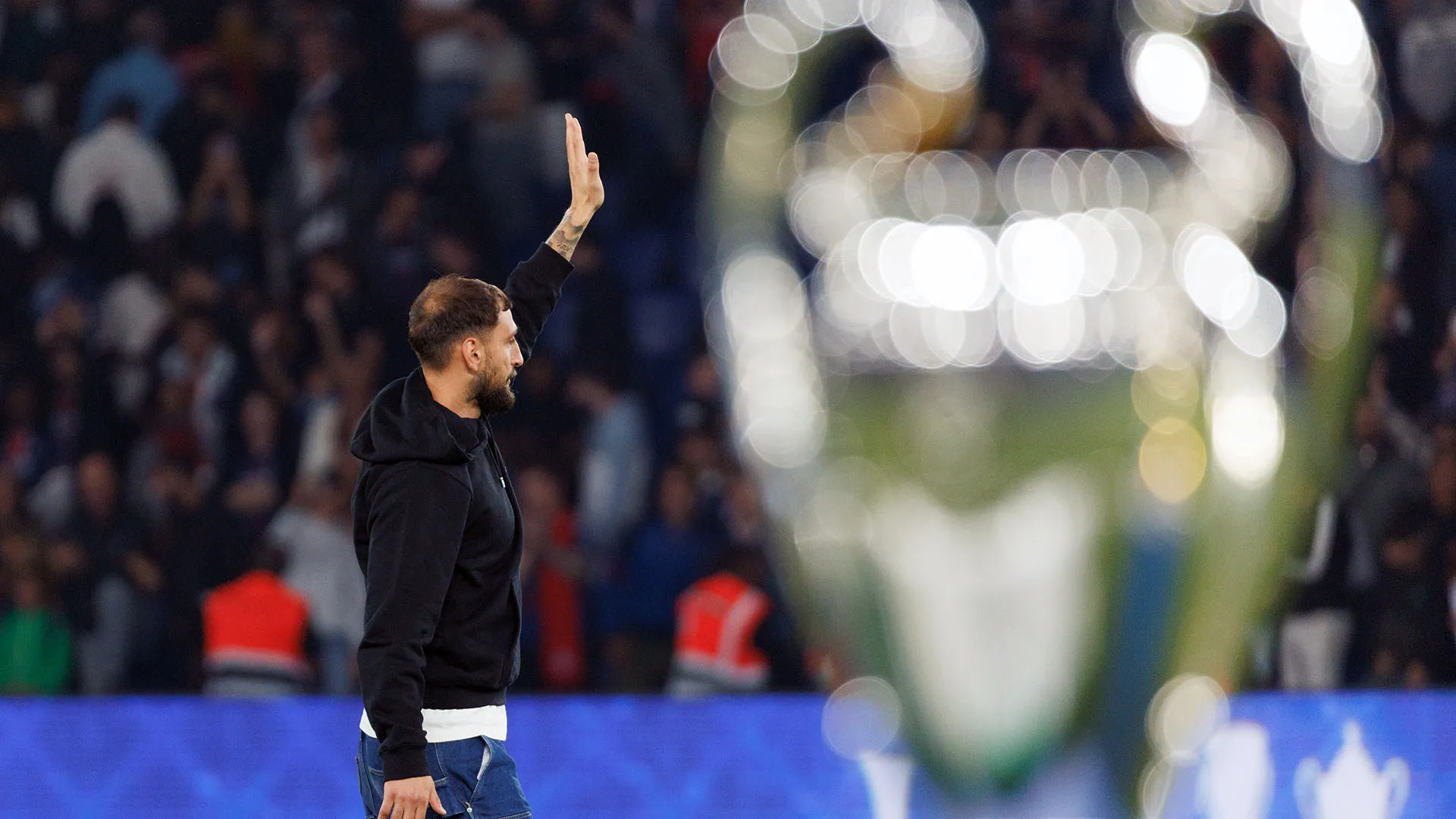 Ora il portiere italiano spera in una trattativa veloce anche tra il club inglese e il PSG