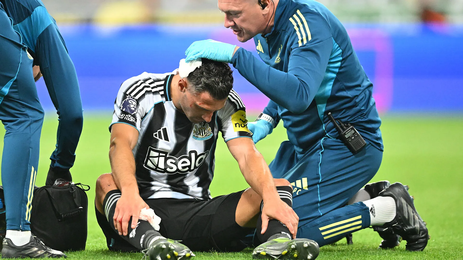Il Newcastle ha perso per 3-2 contro il Liverpool