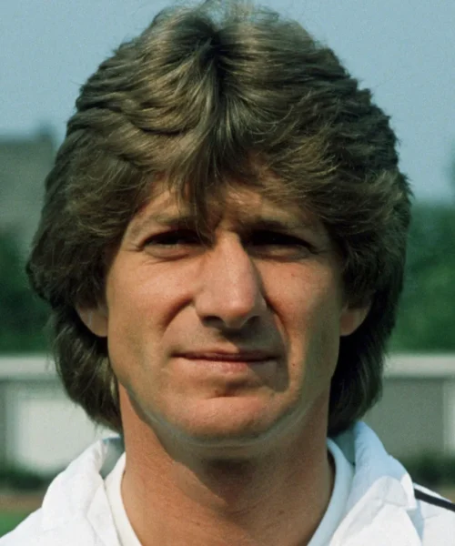 Morto Frank Mill, campione del mondo con la Germania