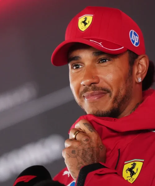 Ferrari, Lewis Hamilton: “Troppa pressione, voglio tornare a divertirmi”