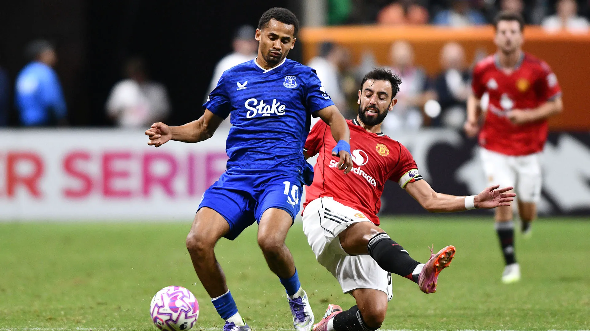 Un contrasto con Bruno Fernandes gli ha fatto saltare i nervi...