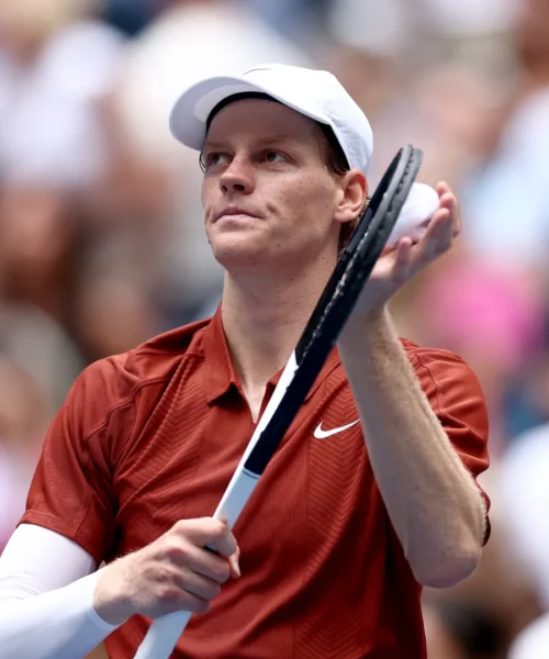 US Open, Jannik Sinner al terzo turno senza problemi