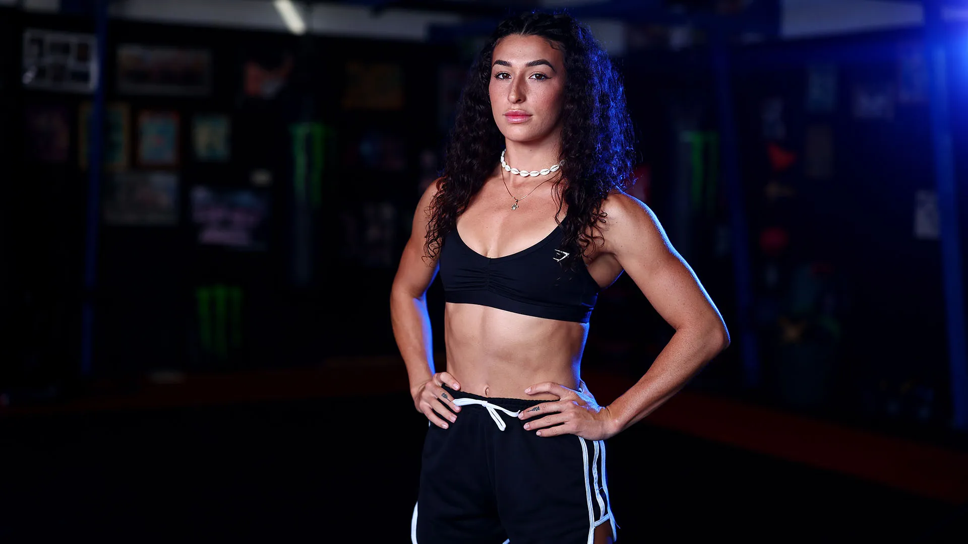 Jasmine Parr è figlia di John Wayne Parr, vincitore di 10 campionati del mondo di kickboxing