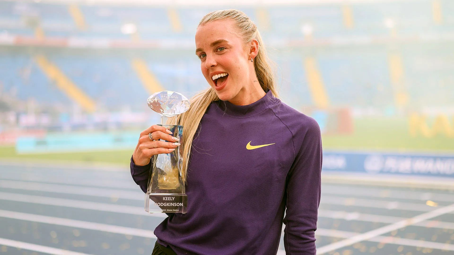 Keely Hodgkinson non ha fatto segreto di voler puntare al record mondiale