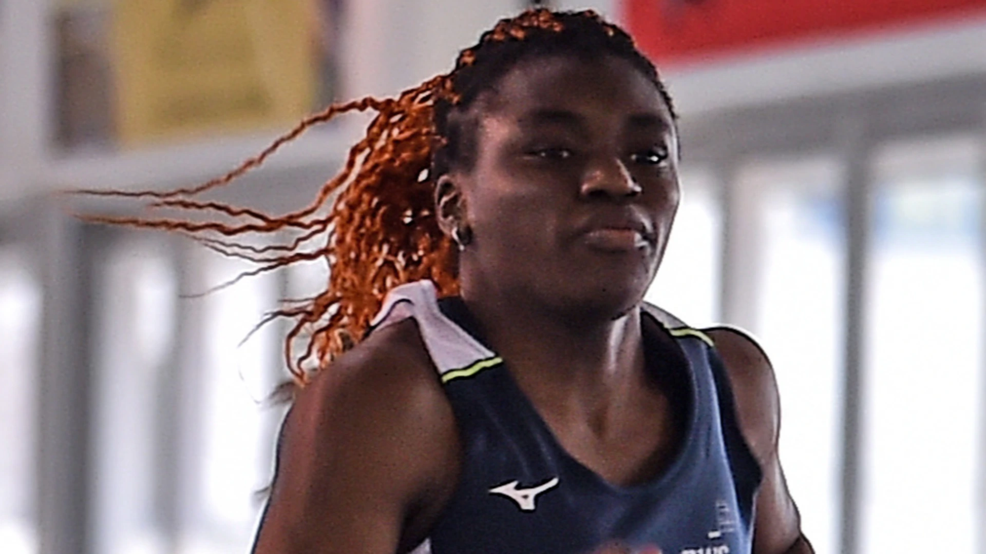 Chi è Kelly Doualla, la giovanissima stella emergente dell’atletica leggera italiana