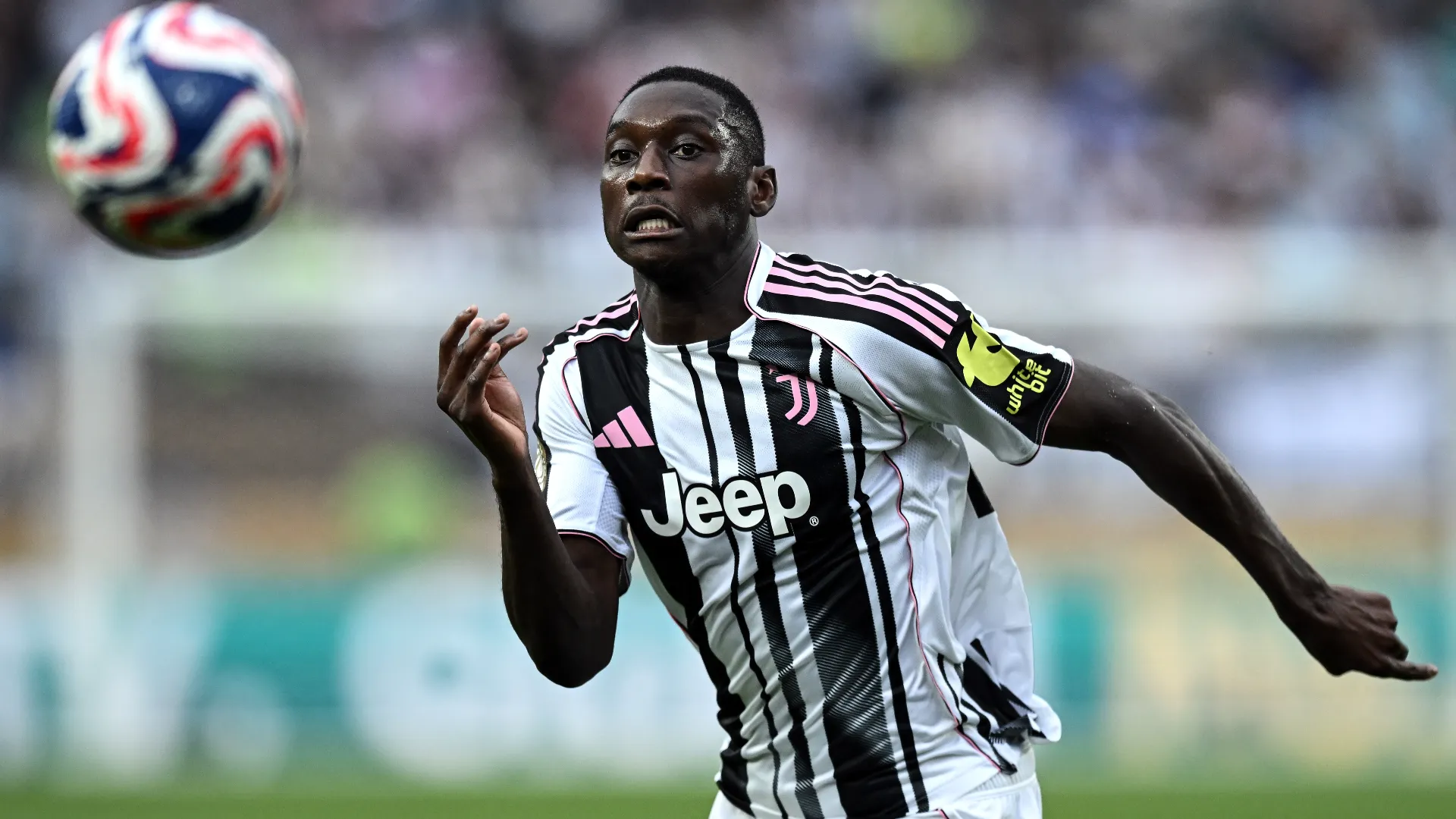 Calciomercato Juventus: è fatta per due cessioni di lusso, torna Kolo Muani