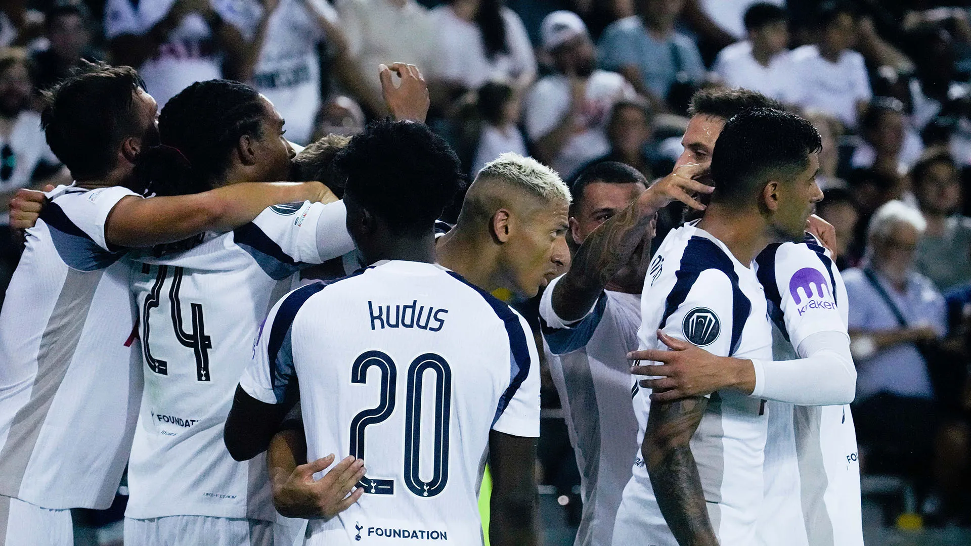 Molti tifosi hanno scherzato sulla rissa quando Kudus è stato ufficializzato al Tottenham