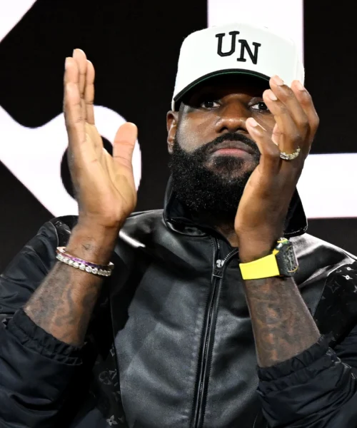 NBA: LeBron James ha perso la testa per un altro sport