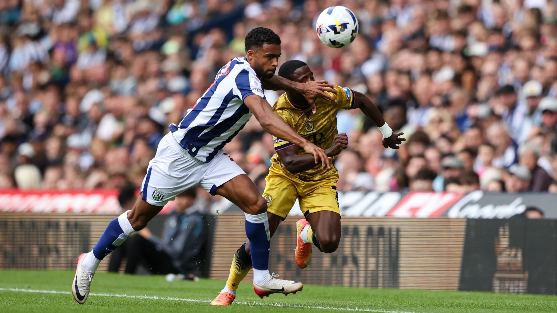 Nel finale il West Bromwich è rimasto in 10 per l'espulsione di Furlong