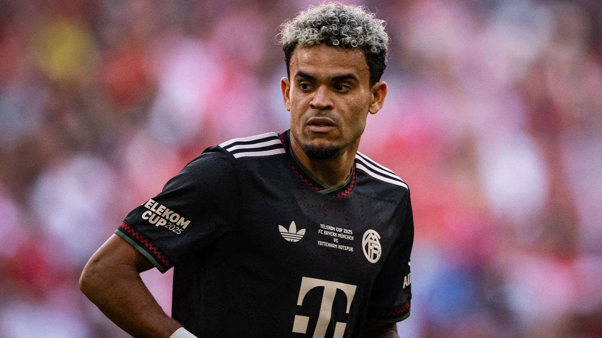 Per fronteggiare alle grandi spese, i Reds hanno venduto, tra gli altri, Luis Diaz al Bayern Monaco per 70 milioni di euro
