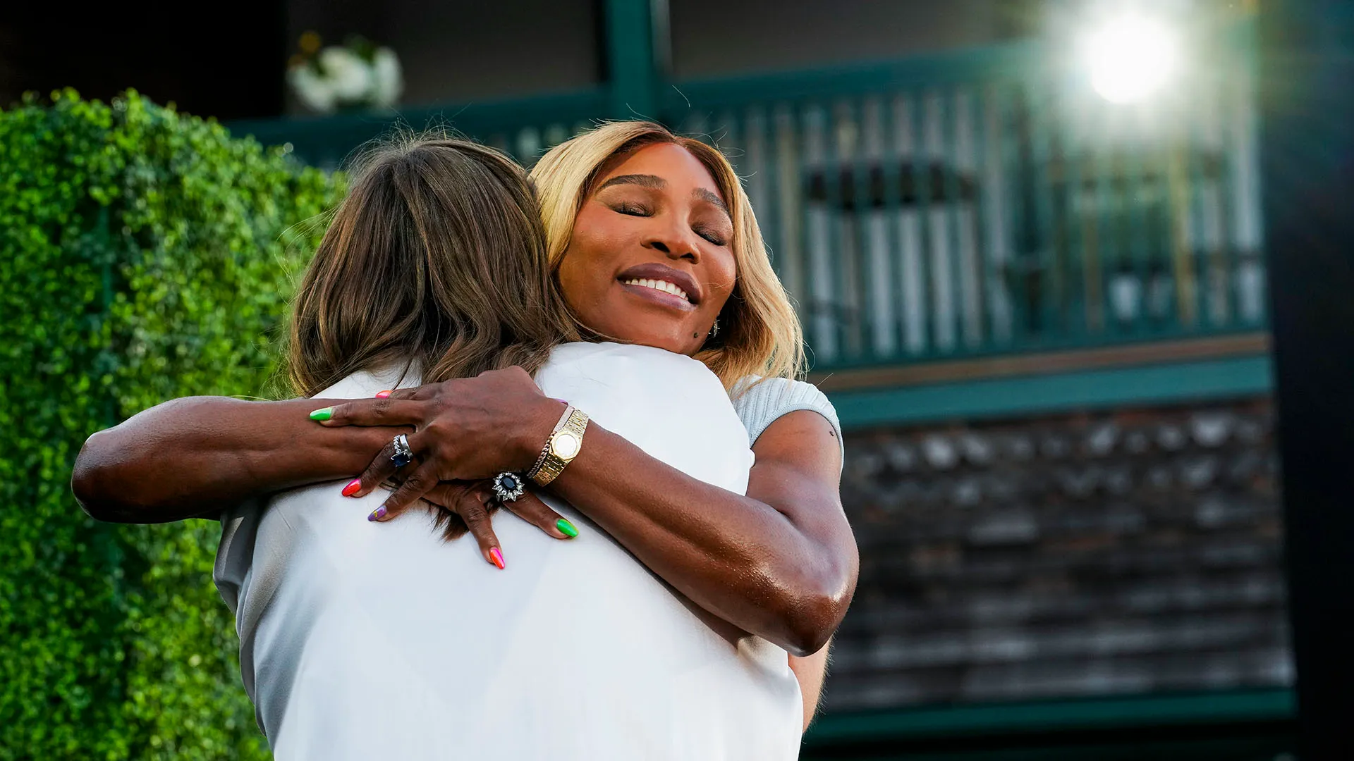 "È un dono avere qualcuno che ti motiva a raggiungere certe vette", ha dichiarato Sharapova ringraziando Serena