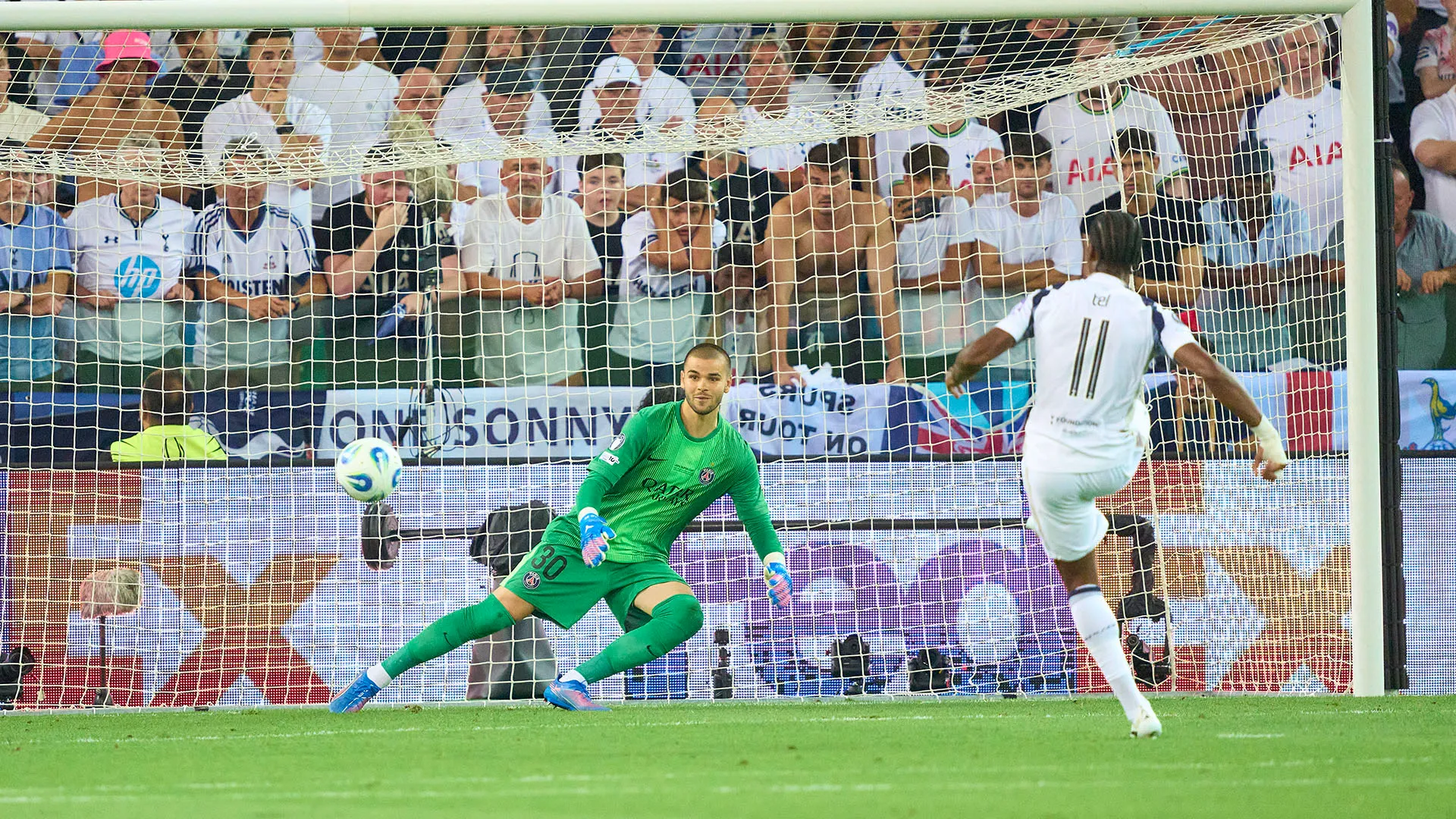 A confermarlo è il Tottenham attraverso una nota ufficiale: "Siamo disgustati dagli insulti razzisti che Mathys Tel ha ricevuto sui social dopo la sconfitta di ieri in Supercoppa UEFA"
