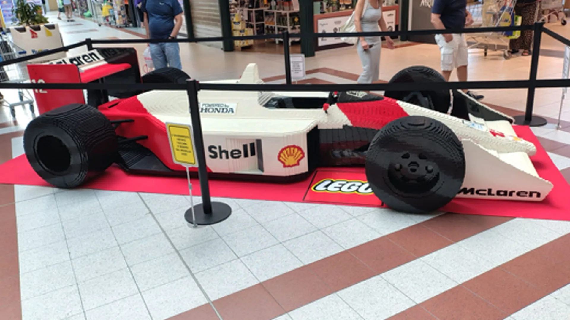 La McLaren MP4/4 è una delle auto più iconiche di sempre nel mondo della Formula 1