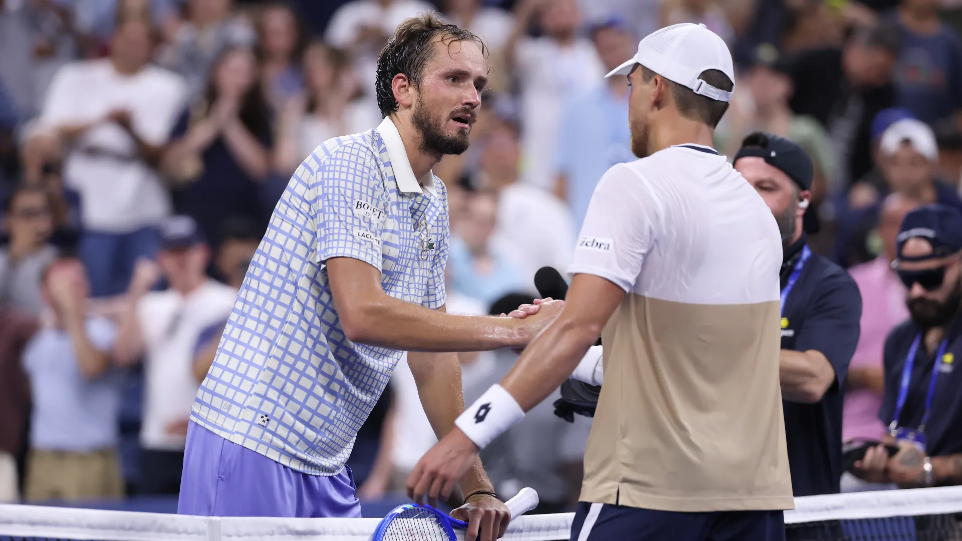 Il russo è uscito dalla Top 10 della classifica ATP