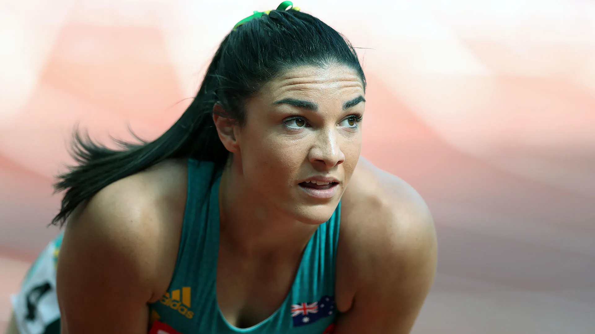 Jenneke è diventata molto popolare, ed ha cominciato a posare per diversi marchi di abbigliamento e riviste sportive
