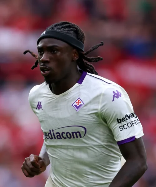 Goleada Fiorentina e qualificazione ipotecata, espulso Kean