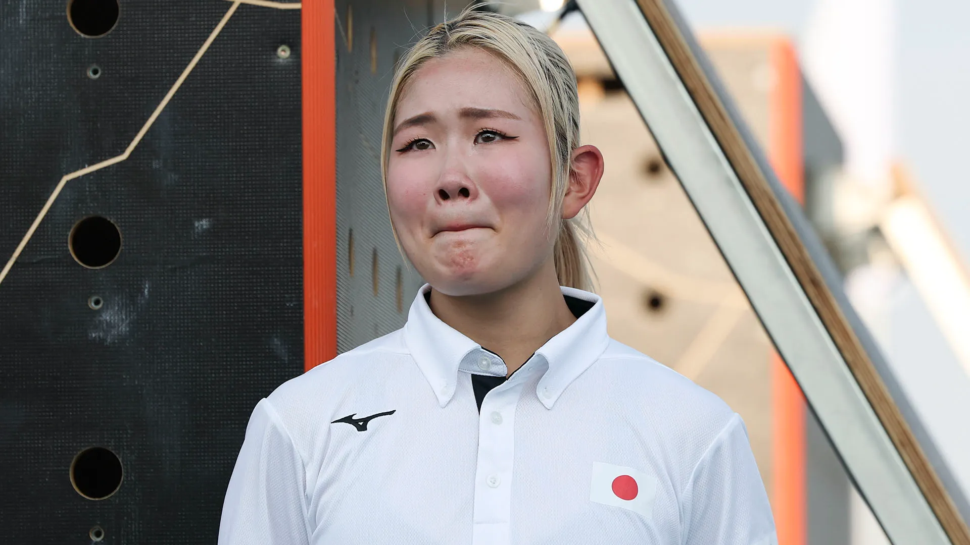 Nagai è parsa molto commossa al momento della consegna della medaglia