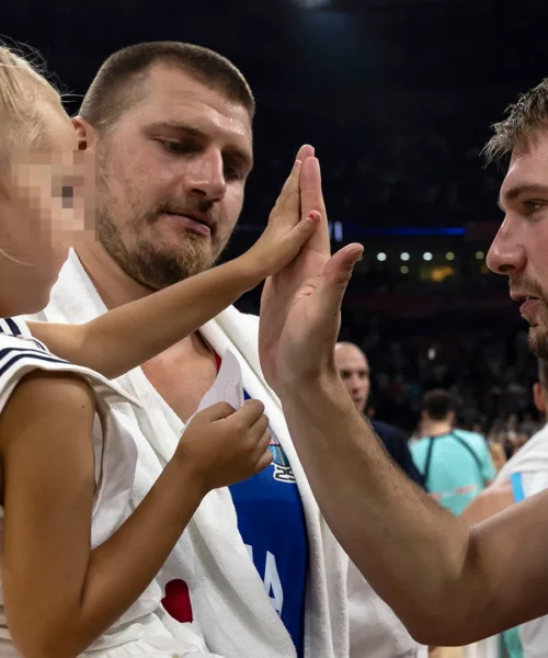 Una serata da favola per Nikola Jokic e per Serbia e Slovenia: le foto