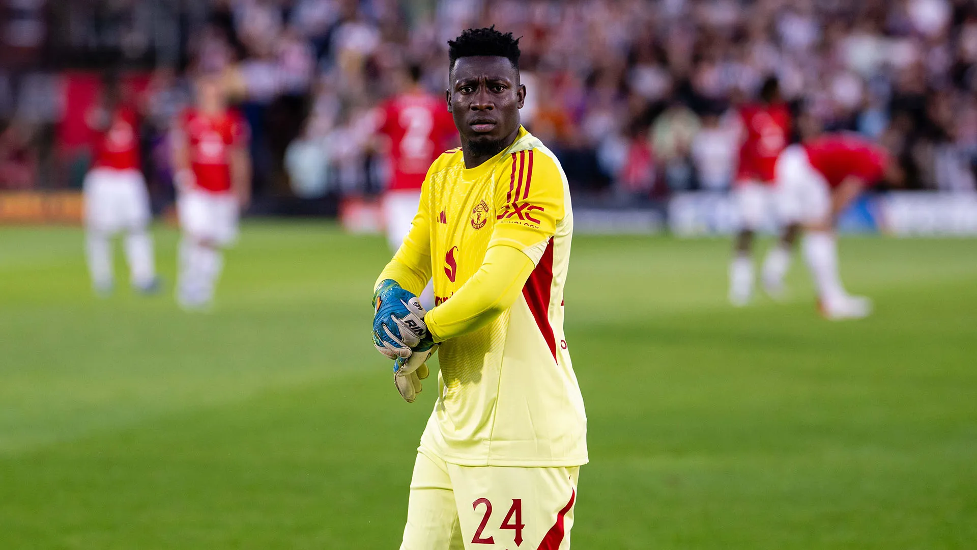 Al 30' Onana ha sbagliato malamente l'uscita su un calcio di punizione, permettendo a Warren di segnare il 2-0