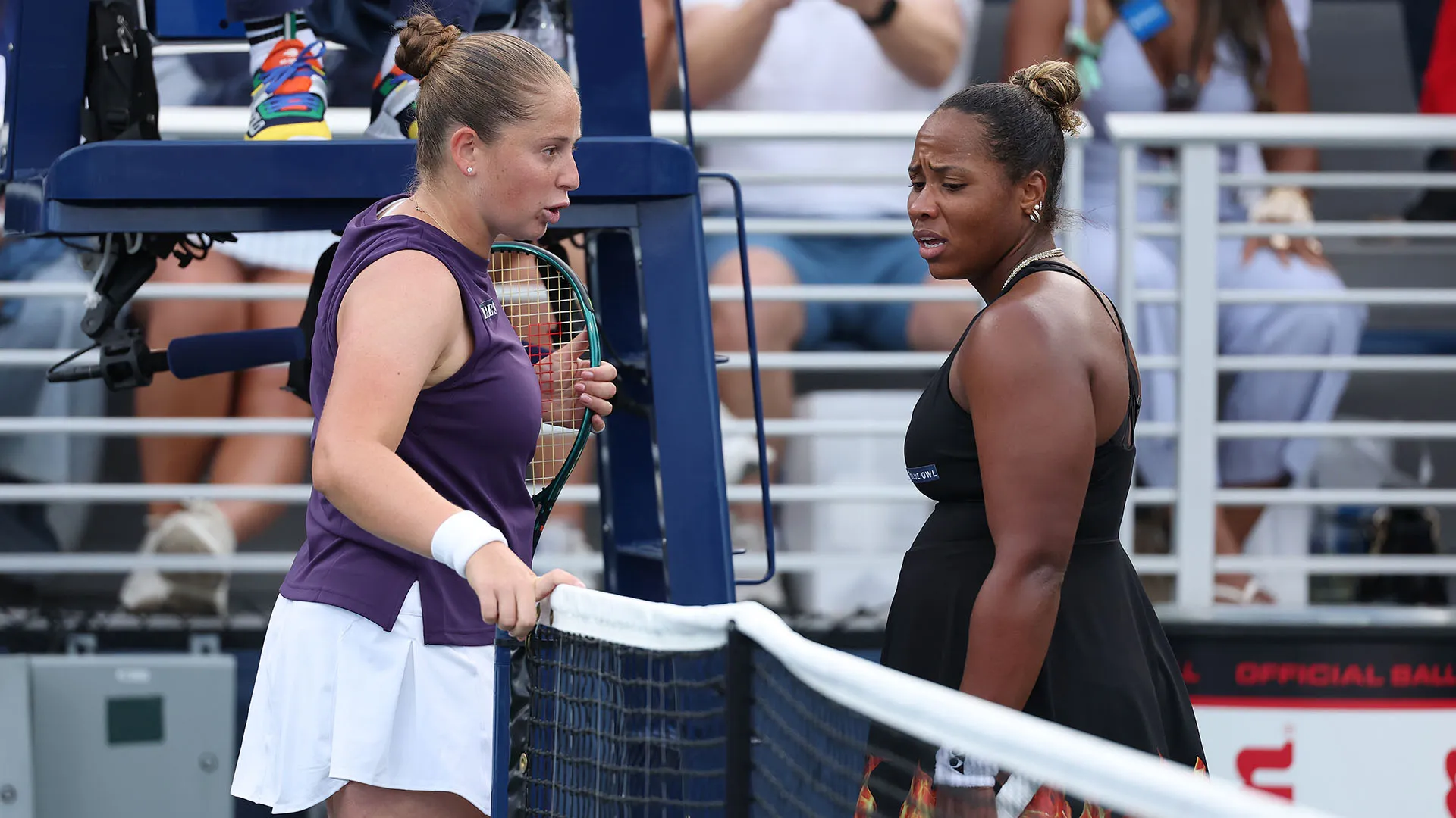 Le due tenniste hanno iniziato platealmente a litigare