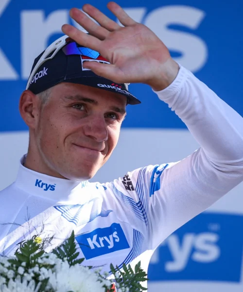 Remco Evenepoel cambia rotta: nuova avventura per il campione olimpico