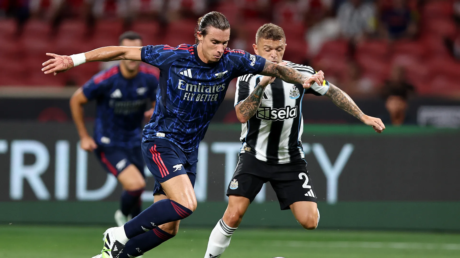 Da quando è all'Arsenal, il difensore ha avuto diversi problemi fisici
