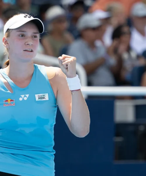 Elena Rybakina si scatena: Aryna Sabalenka travolta