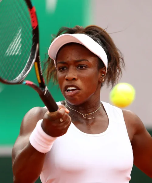 La tennista scatena la polemica: “Non ho mai fatto tanti soldi così facilmente”. Foto