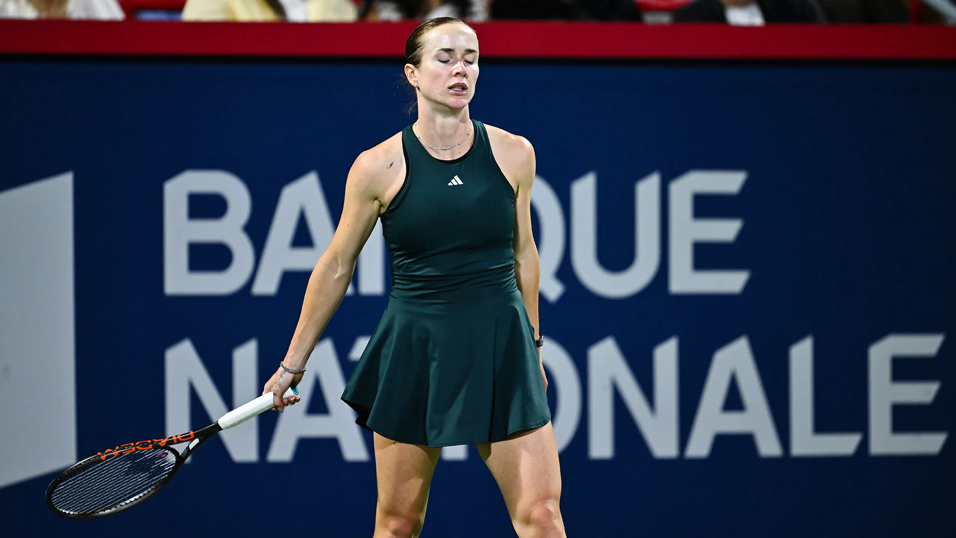 Nel primo set Svitolina è riuscita a strappare un game, ma Osaka ha chiuso il set 6‑2 in poco più di mezz’ora