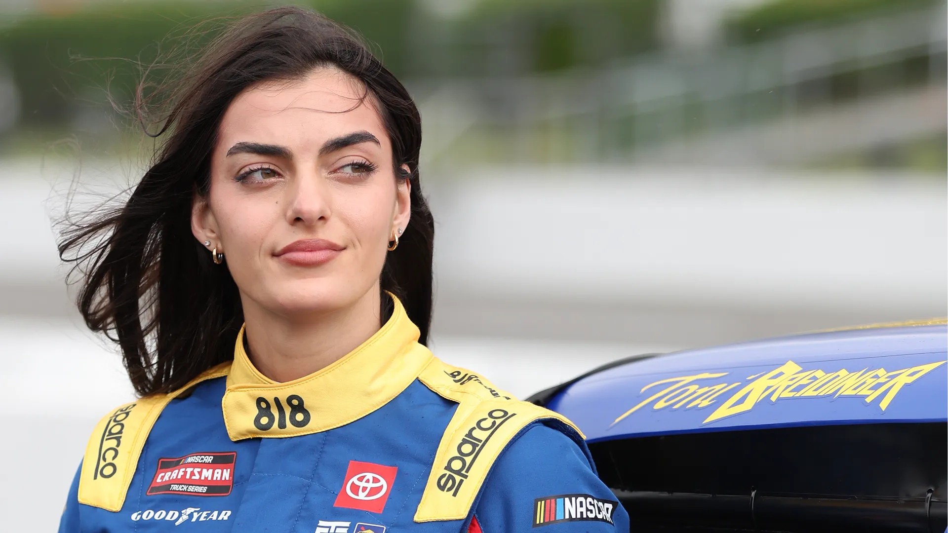 La campionessa si dedica con grande impegno a due carriere ben distinte tra loro...
