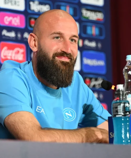 Napoli, Vanja Milinkovic-Savic: “Non mi taglio la barba, a meno che…”
