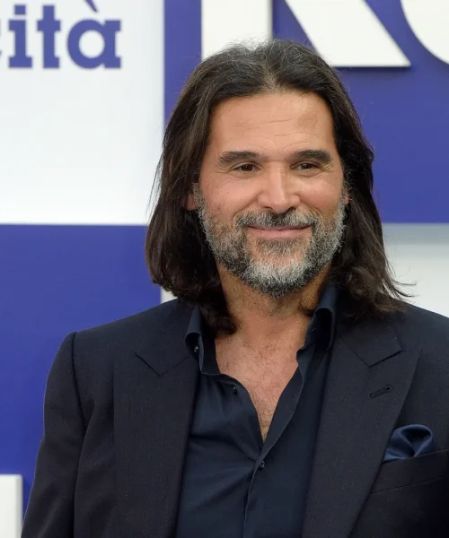 Lele Adani, sfogo solitario durante PSG-Bayern