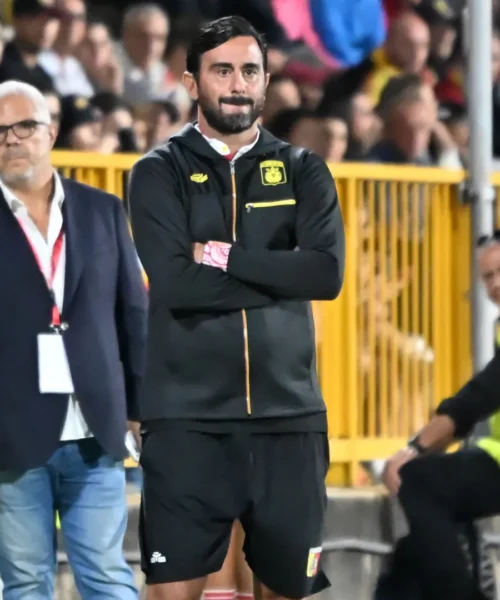 Serie B 2025-2026: Catanzaro-Juve Stabia, le probabili formazioni