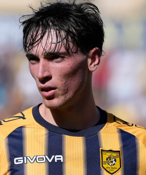 Serie B 2025-2026: Carrarese-Juve Stabia, le probabili formazioni