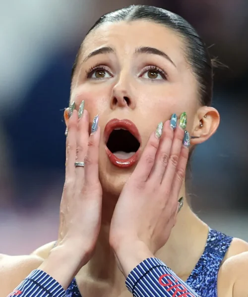 La prorompente Amy Hunt si proclama ‘dea della pista’: foto