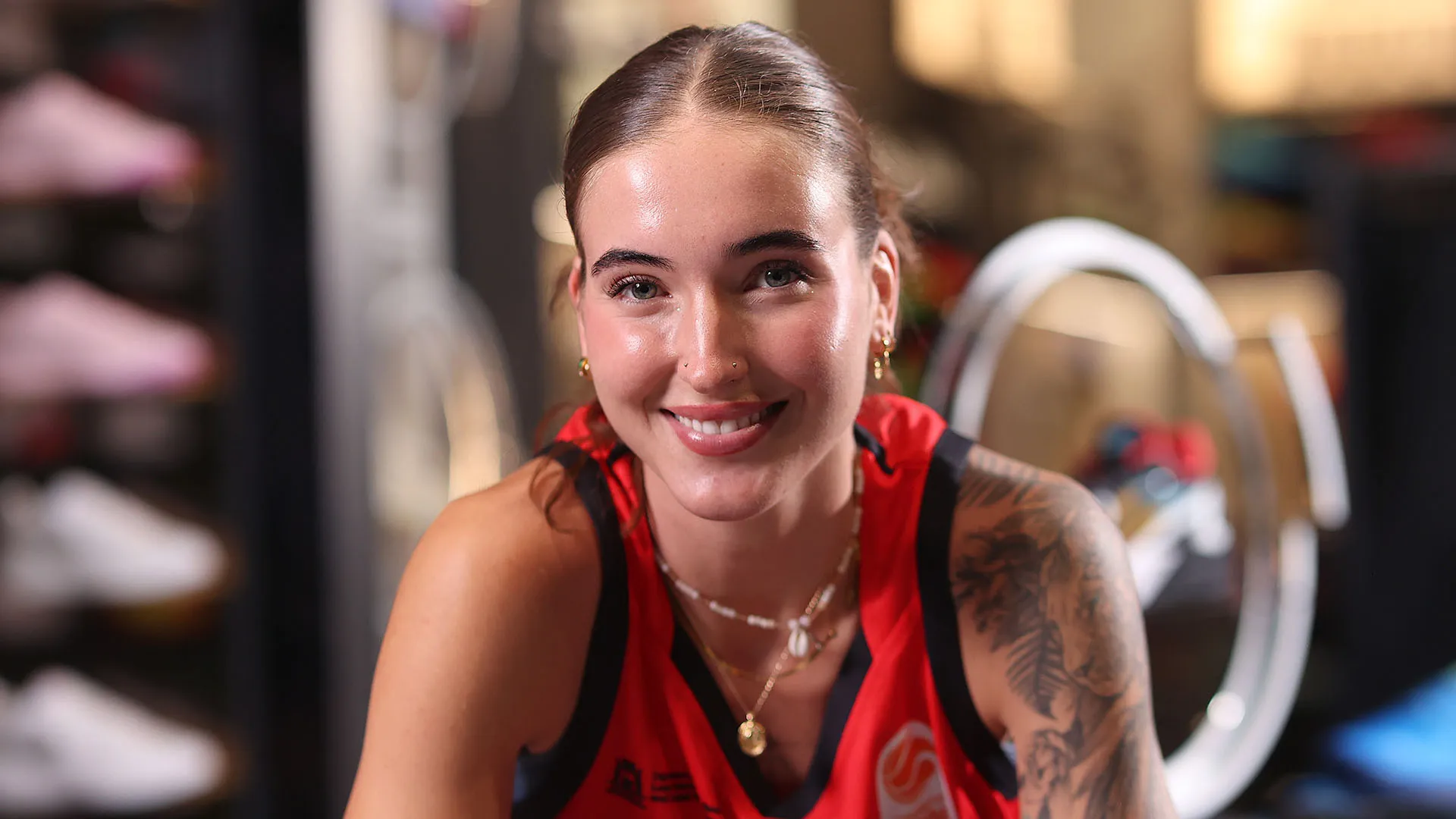Nel campionato NBL1 West ha ottenuto riconoscimenti come 'scoring champion' nel 2024 
