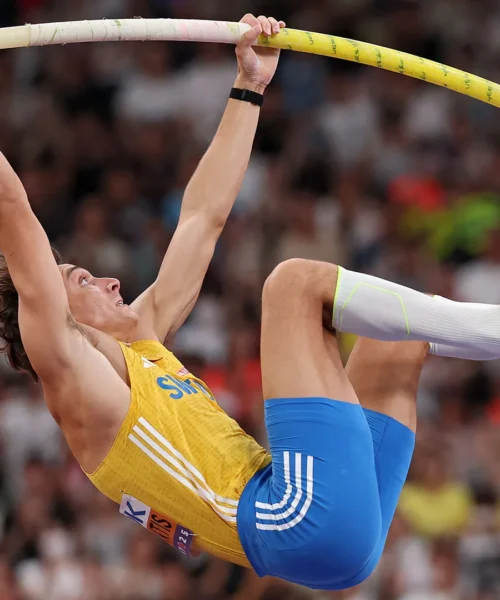 Armand Duplantis si migliora ancora, quindicesimo record mondiale