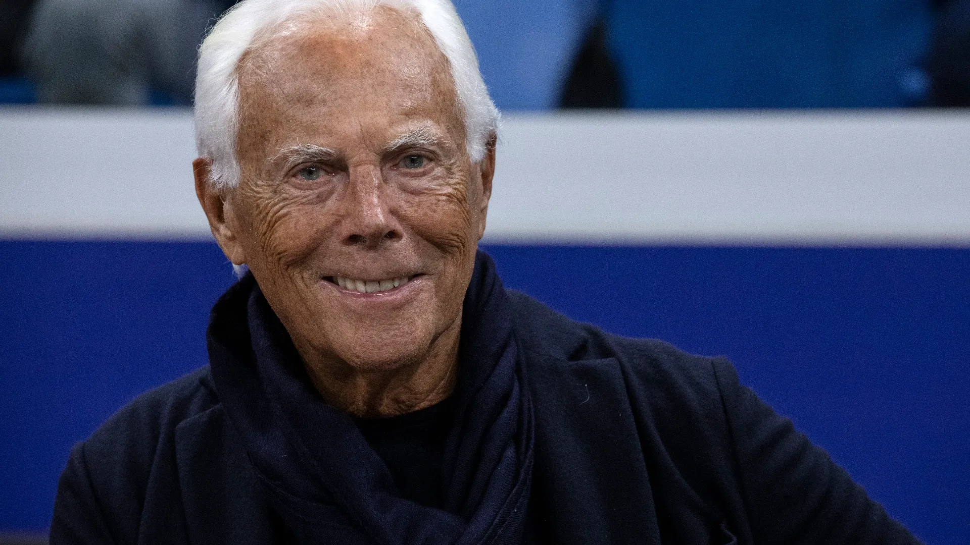 Ha acquisito l’Olimpia Milano nel 2008, diventando il proprietario unico