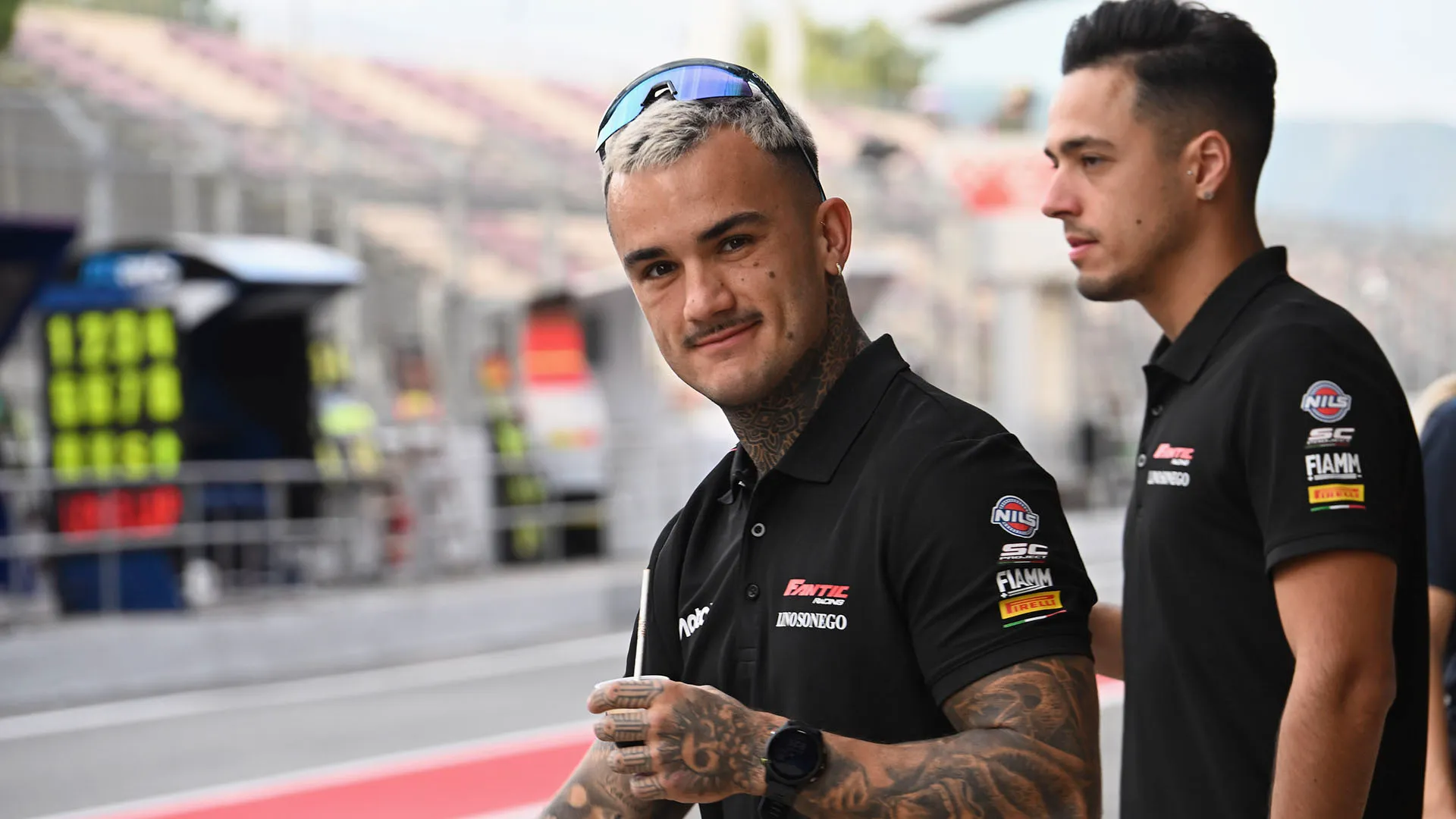 Aron Canet ha 25 anni e corre nel motomondiale dal 2016