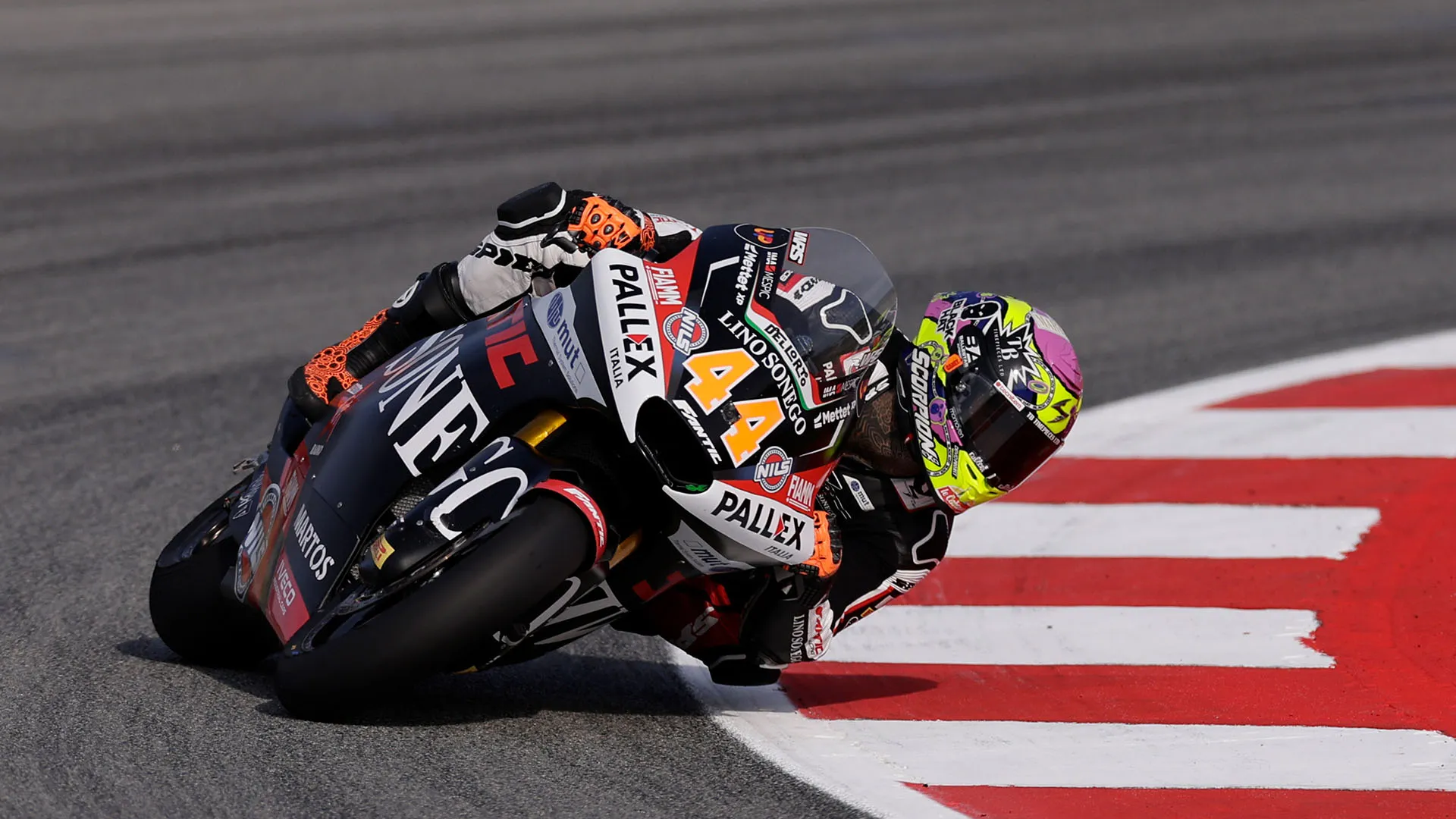 Canet è secondo nella classifica generale del campionato di Moto2