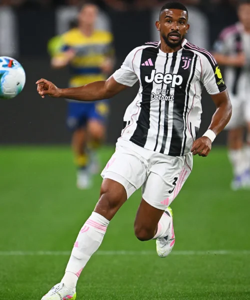 Mercato Juventus: Bremer preoccupa, urge un centrale, piace ex Inter