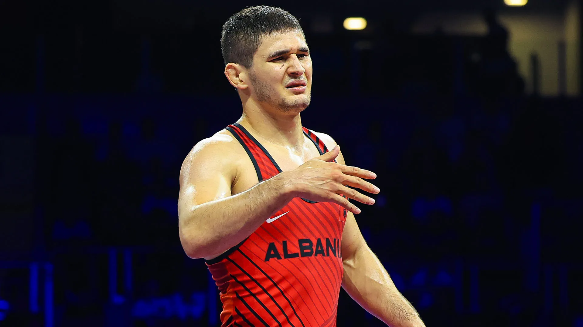 Chermen Valiev ha compiuto un grande atto di eroismo durante i mondiali di lotta