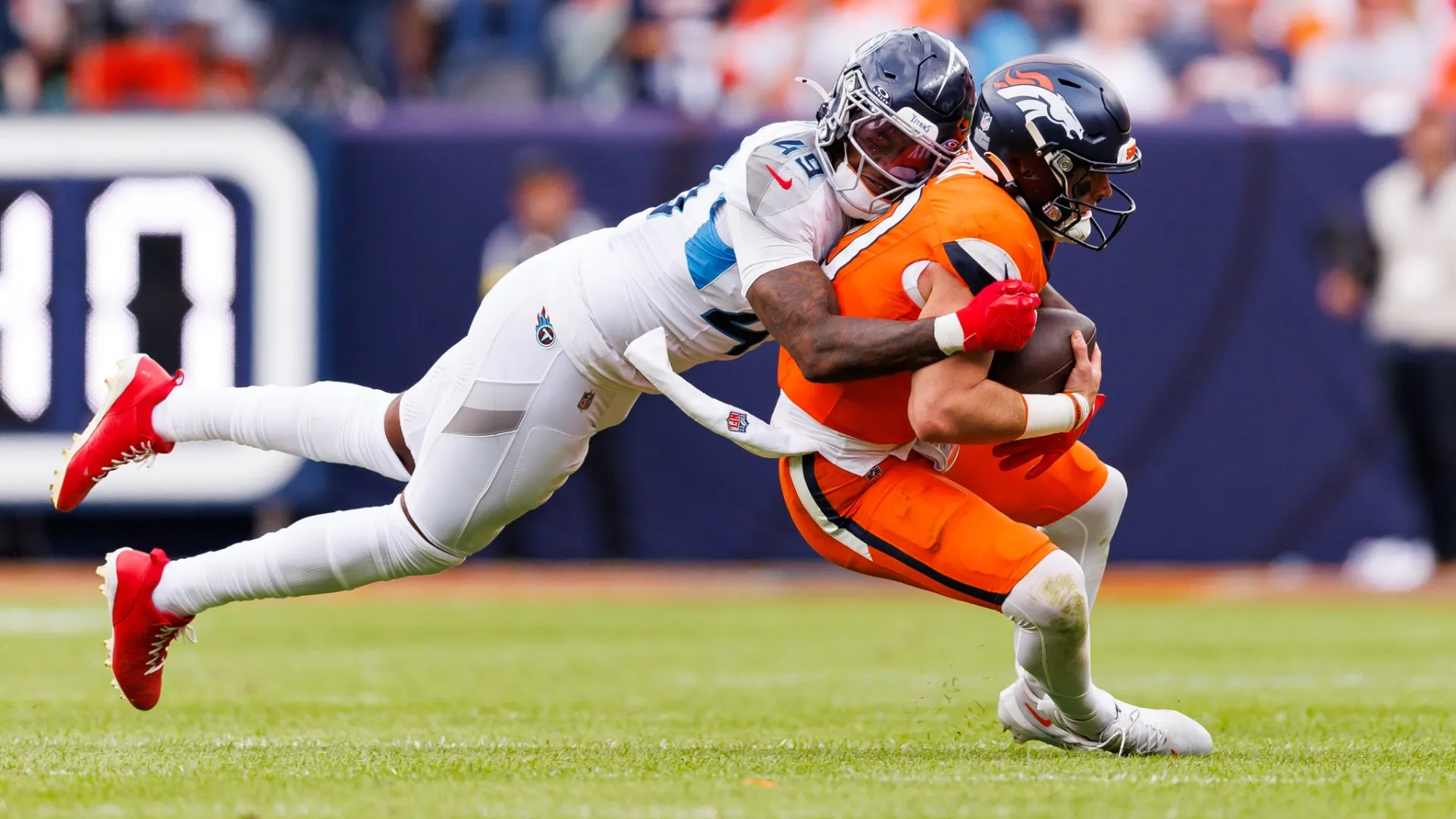 La sfida poi è proseguita regolarmenteI Denver Broncos hanno vinto la partita contro i Tennessee Titans del 7 settembre 2025 con il punteggio 20–12