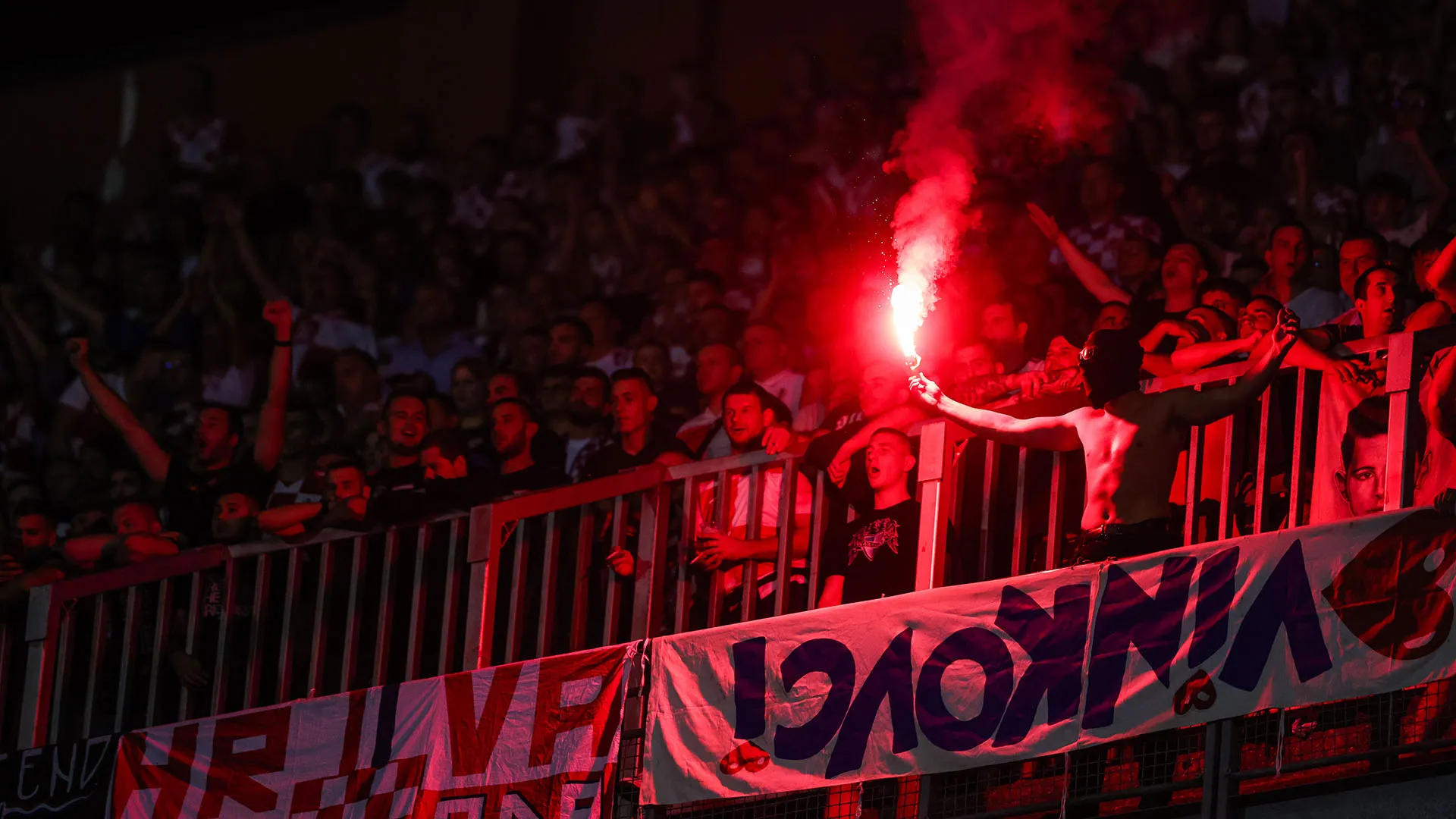 Spettacolo sia in campo che sugli spalti