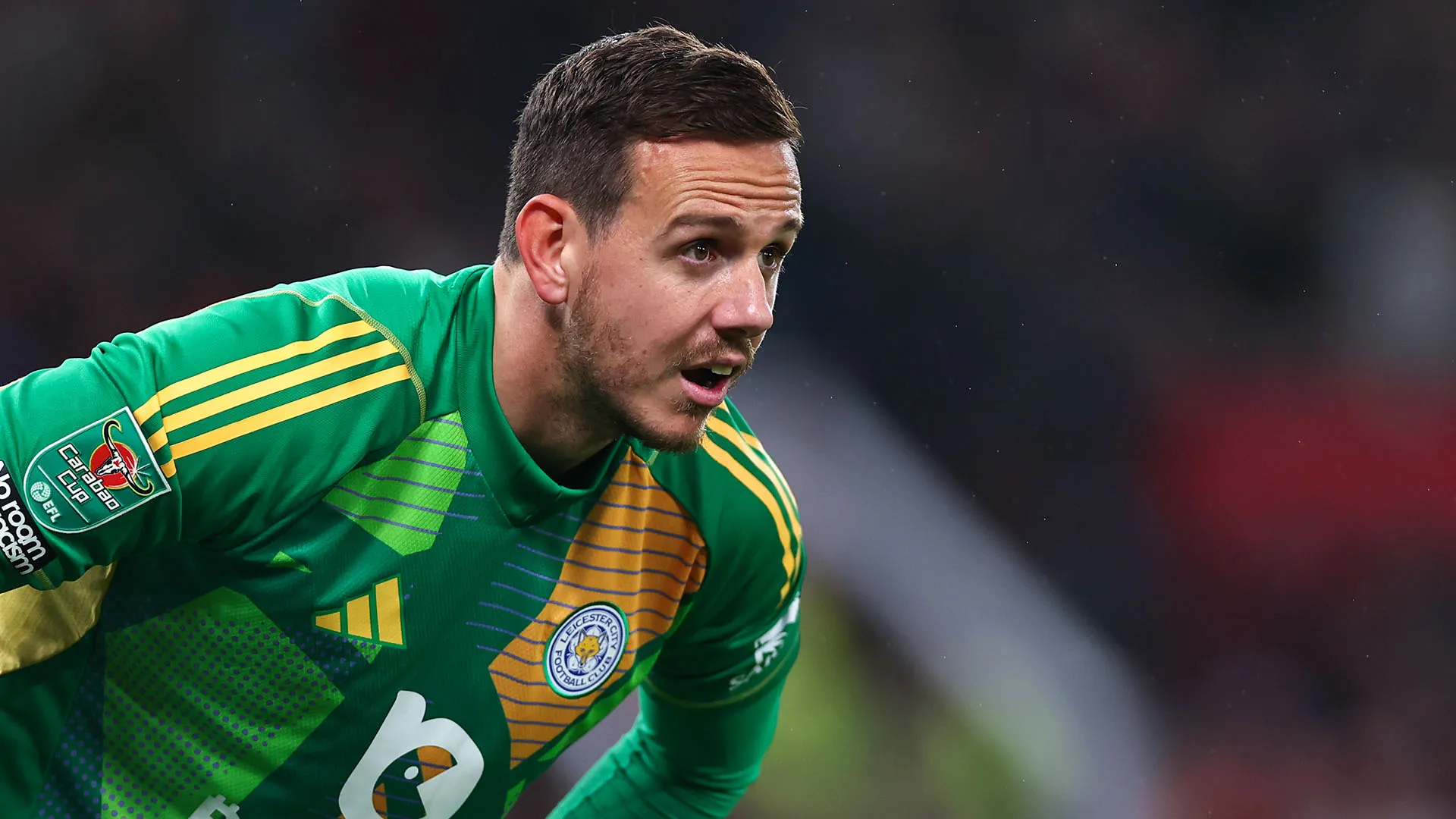 Danny Ward si è recato al ristorante ancora con la divisa di gioco