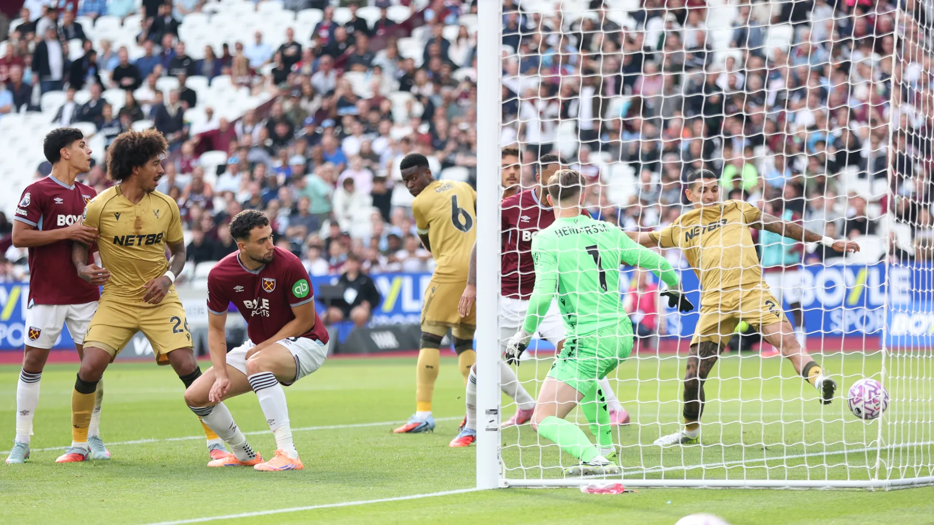 Inutile il gol di Bowen al minuto 49