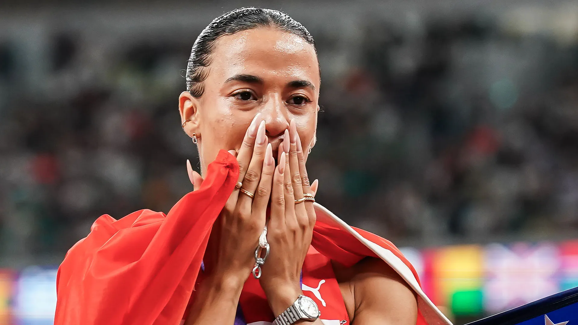 In finale ha corso in 12''24 stabilendo il nuovo record nazionale
