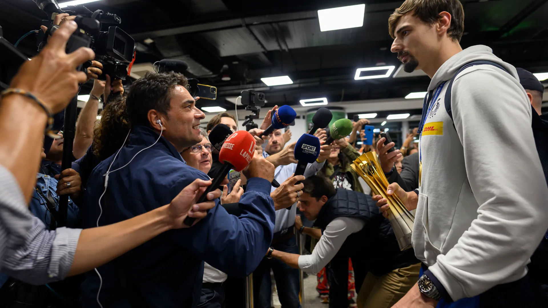 Italvolley, bagno di folla per i campioni del mondo a Fiumicino
