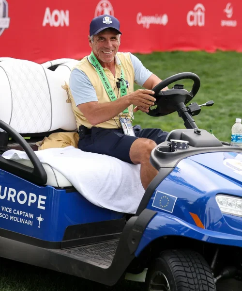 La leggenda del calcio italiano diventa autista alla Ryder Cup: foto
